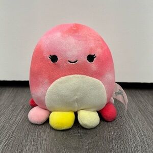 3X$25‼️ Orzella the Octopus Squishmallow